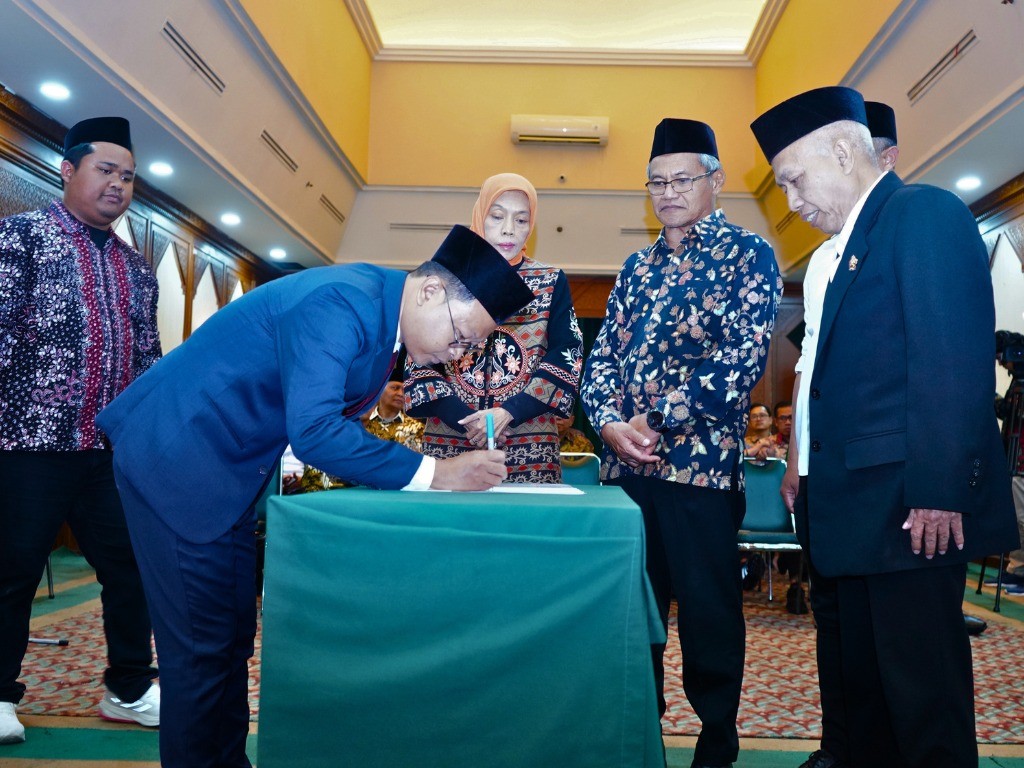 Fariz Alnizar Resmi Dilantik sebagai Rektor Unusia Masa Khidmat 2026–2030