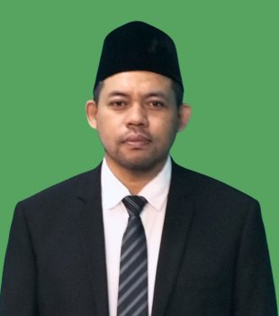 Nur Khayin Muhdlor, Lc., M.E